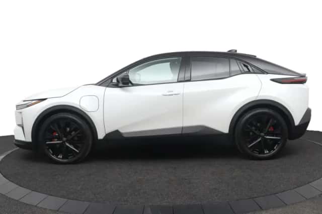 Toyota C-HR+ (2026) thumbnail 3