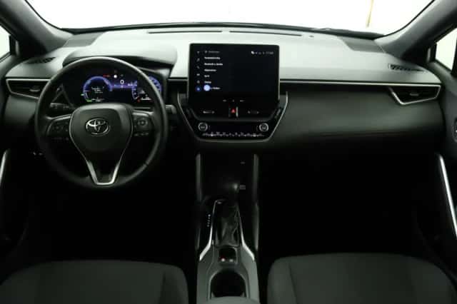 Toyota Corolla Cross (2025) thumbnail 4