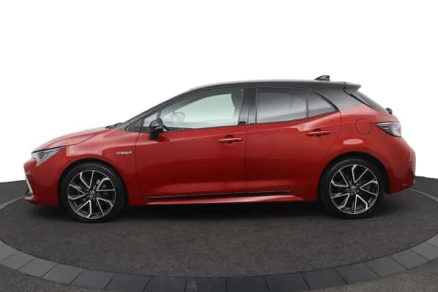 Toyota Corolla (2019) thumbnail 3