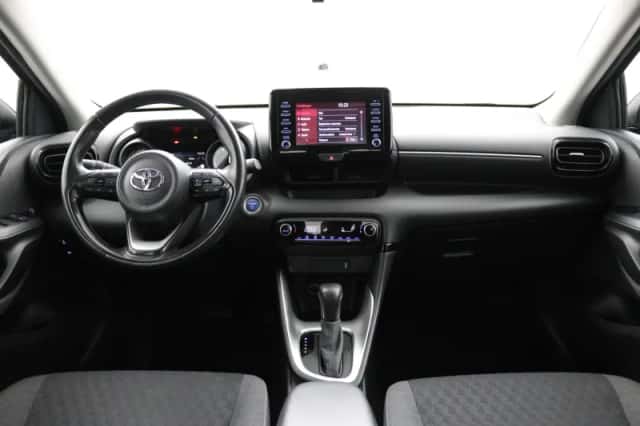 Toyota Yaris (2020) thumbnail 4