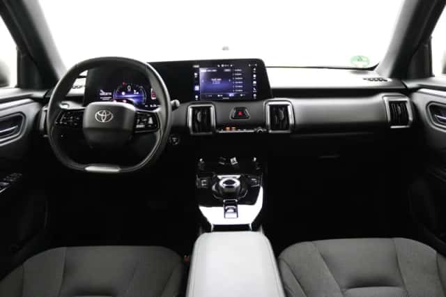 Toyota Urban Cruiser (2026) thumbnail 4