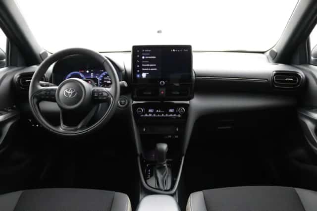 Toyota Yaris Cross (2026) thumbnail 4