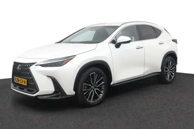 Lexus NX (2022) thumbnail 1