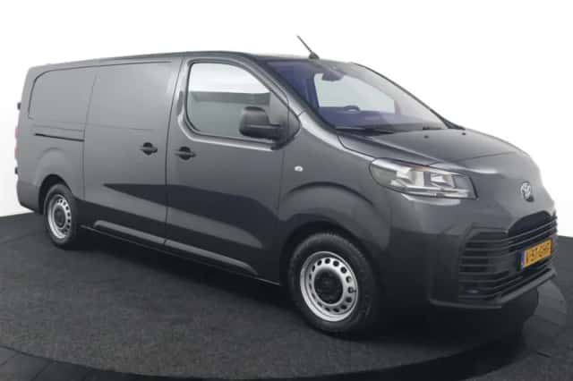Toyota ProAce Electric Worker (2024) thumbnail 3