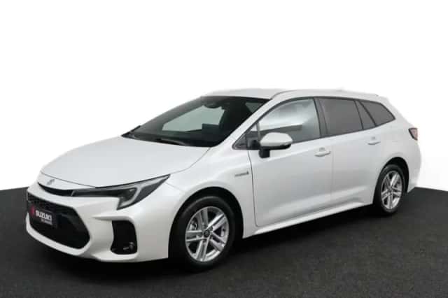 Suzuki Swace (2025) thumbnail 1