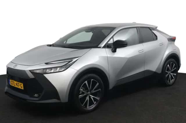 Toyota C-HR (2024) thumbnail 1
