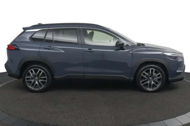 Toyota Corolla Cross (2025) thumbnail 5