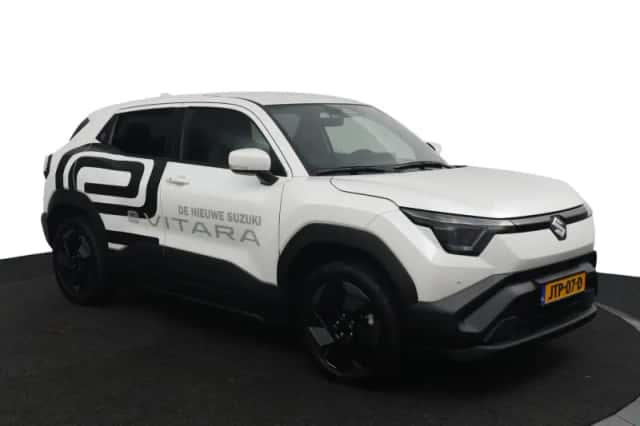 Suzuki e-Vitara (2026) thumbnail 3