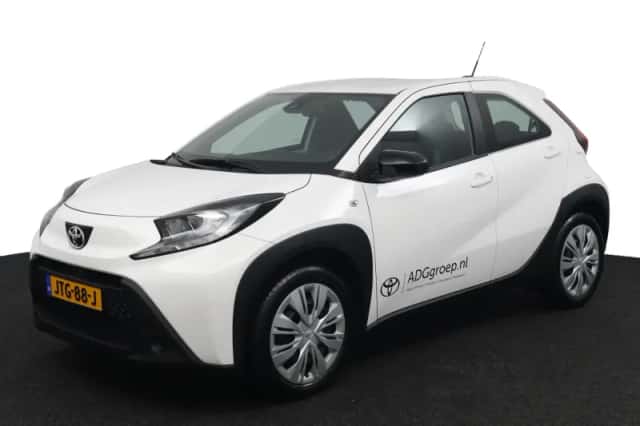 Toyota Aygo X (2025) thumbnail 1