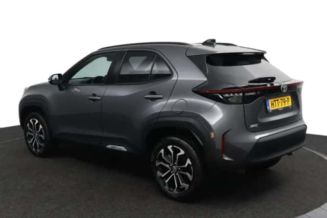 Toyota Yaris Cross (2025) thumbnail 4