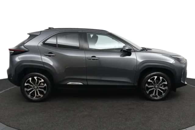 Toyota Yaris Cross (2025) thumbnail 6