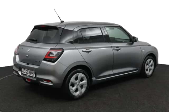 Suzuki Swift (2026) thumbnail 2