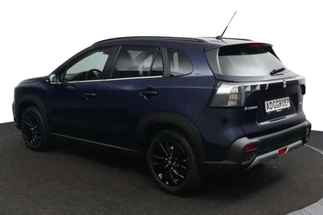 Suzuki S-Cross (2026) thumbnail 4