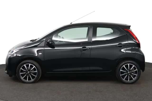 Toyota Aygo (2020) thumbnail 5