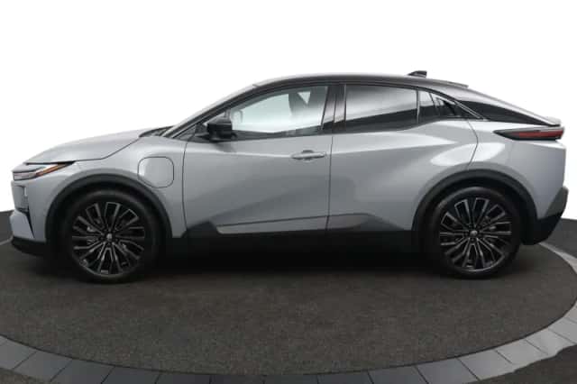 Toyota C-HR+ (2026) thumbnail 5
