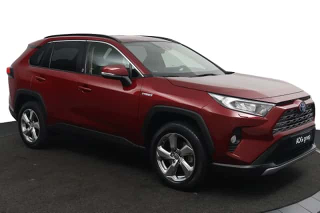 Toyota RAV4 (2021) thumbnail 3