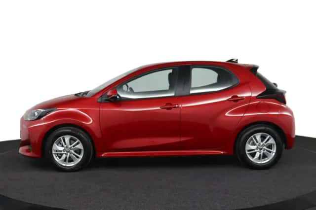 Toyota Yaris (2025) thumbnail 3