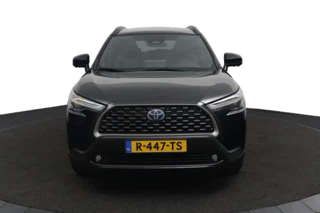 Toyota Corolla Cross (2023) thumbnail 3
