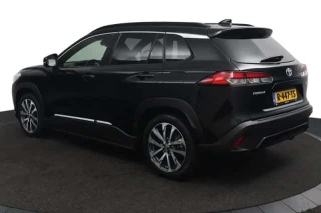 Toyota Corolla Cross (2023) thumbnail 4