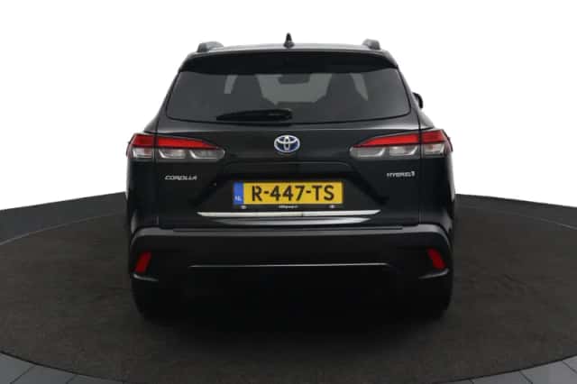 Toyota Corolla Cross (2023) thumbnail 6