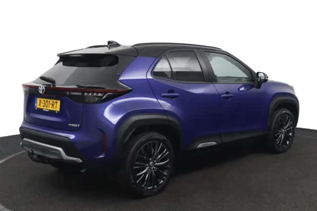 Toyota Yaris Cross (2024) thumbnail 5