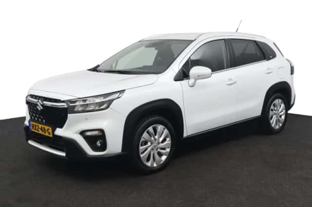 Suzuki S-Cross (2023) thumbnail 1