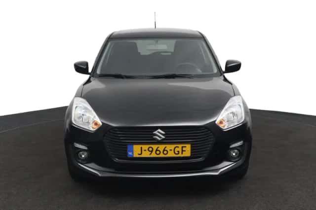Suzuki Swift (2020) thumbnail 3