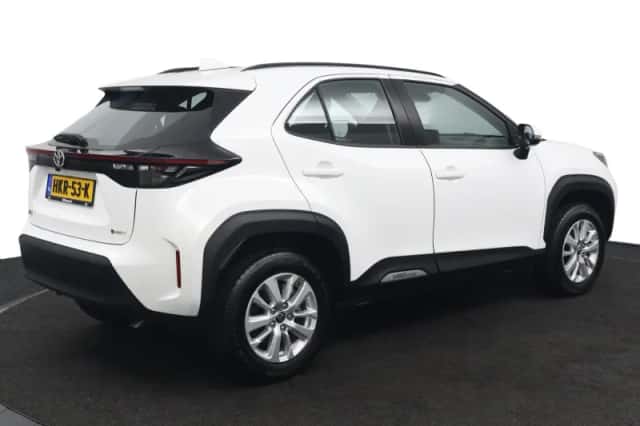 Toyota Yaris Cross (2025) thumbnail 2