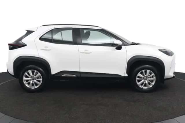 Toyota Yaris Cross (2025) thumbnail 6