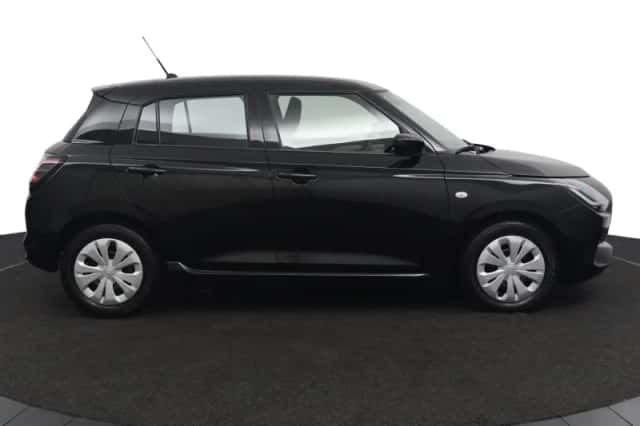 Suzuki Swift (2025) thumbnail 6