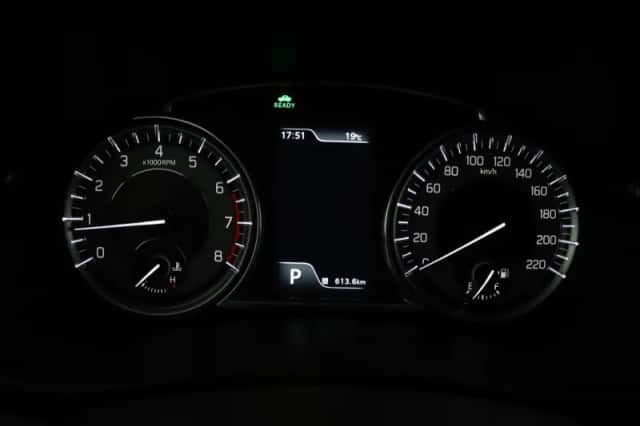 Suzuki S-Cross (2023) thumbnail 6