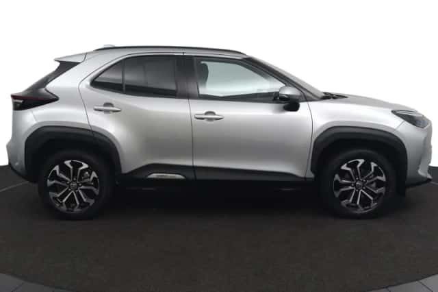 Toyota Yaris Cross (2025) thumbnail 6