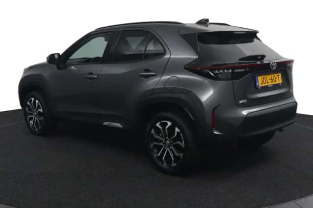 Toyota Yaris Cross (2025) thumbnail 4