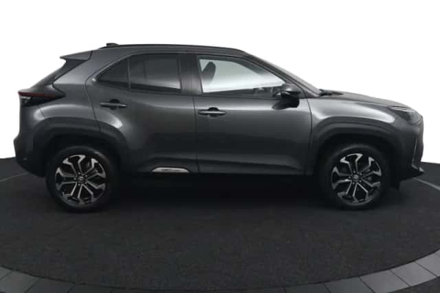 Toyota Yaris Cross (2025) thumbnail 6