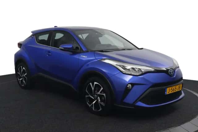 Toyota C-HR (2020) thumbnail 3
