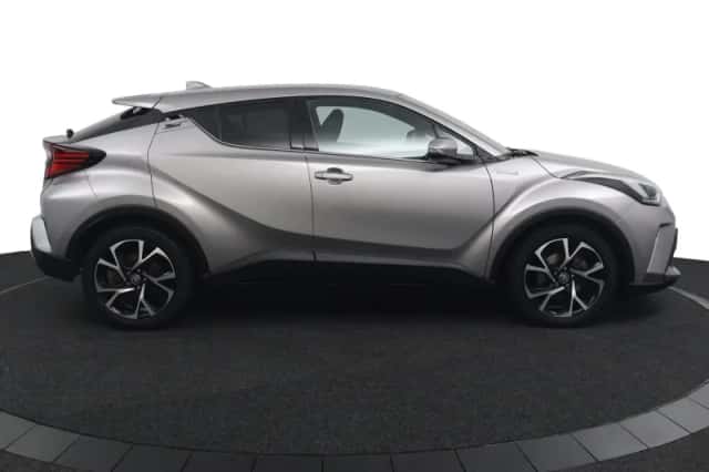 Toyota C-HR (2021) thumbnail 6