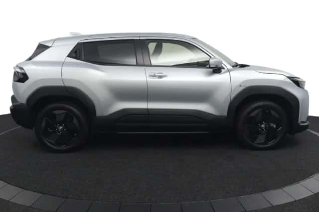 Toyota Urban Cruiser (2026) thumbnail 6