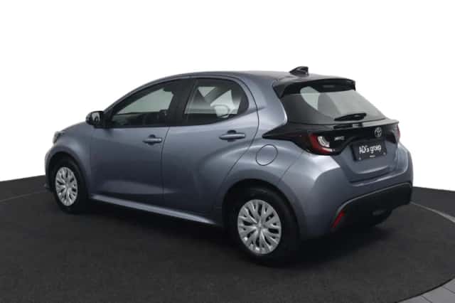 Toyota Yaris (2026) thumbnail 4