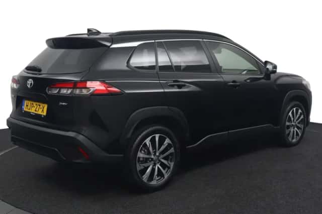 Toyota Corolla Cross (2025) thumbnail 2