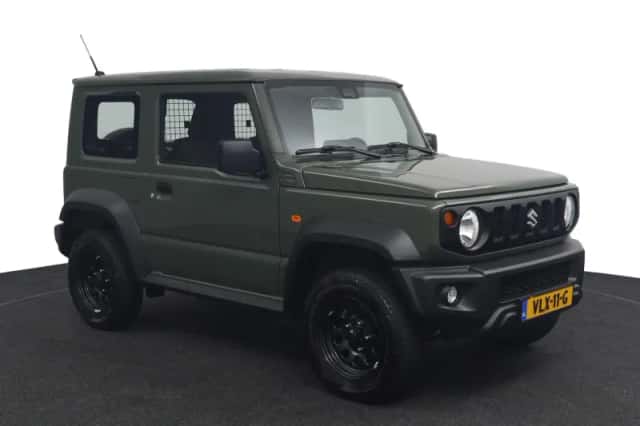 Suzuki Jimny (2021) thumbnail 3