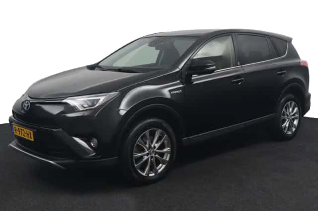 Toyota RAV4 (2018) thumbnail 1
