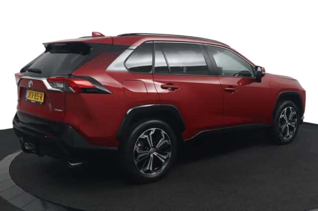 Toyota RAV4 (2025) thumbnail 4