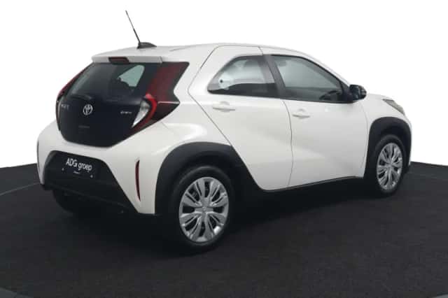 Toyota Aygo X (2026) thumbnail 2