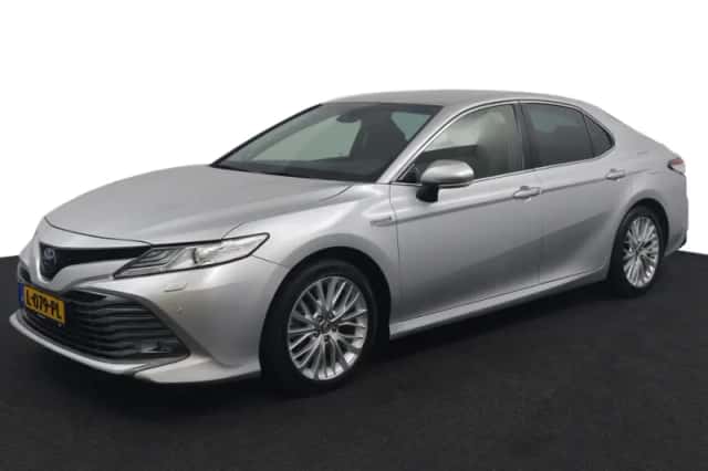 Toyota Camry (2021) thumbnail 1