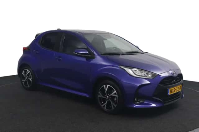 Toyota Yaris (2025) thumbnail 3