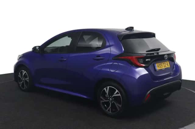 Toyota Yaris (2025) thumbnail 4