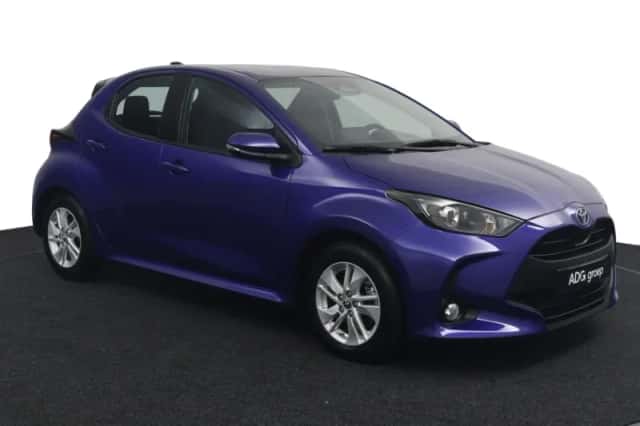 Toyota Yaris (2025) thumbnail 3