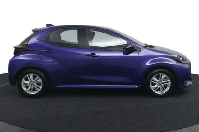 Toyota Yaris (2025) thumbnail 6