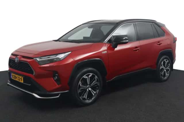 Toyota RAV4 (2022) thumbnail 1