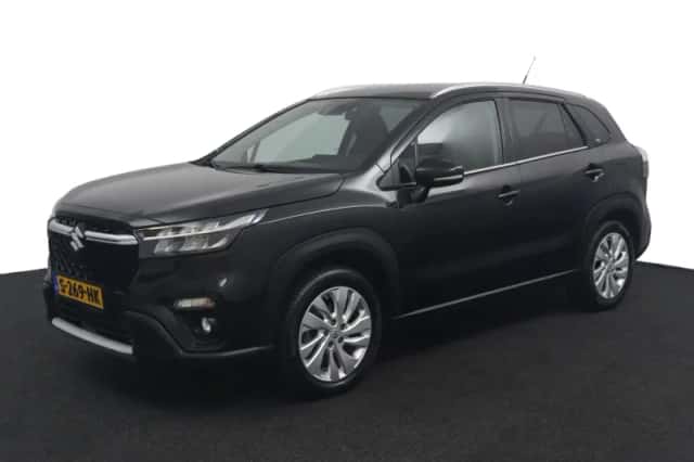 Suzuki S-Cross (2022) thumbnail 1